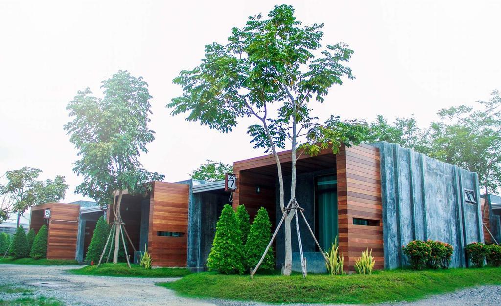 The Infinite Resort Nakhon Sawan Exterior photo